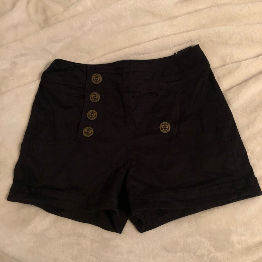 Express shorts button up